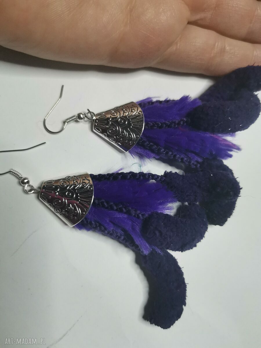 Kolczyki długie i lekkie pióra kolorowe - boho rękodzieło