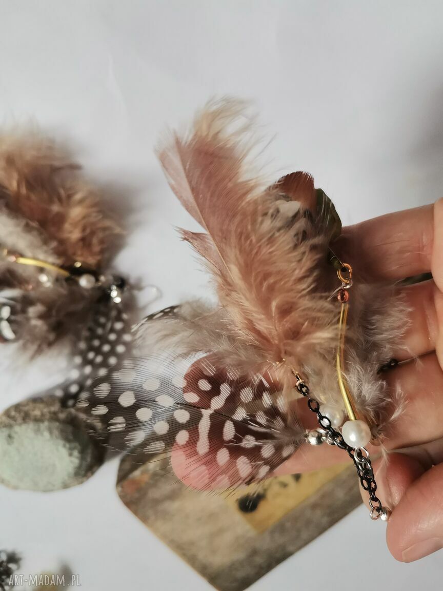 Kolczyki do psa mam więcej sympatii - boho frędzle z piórami