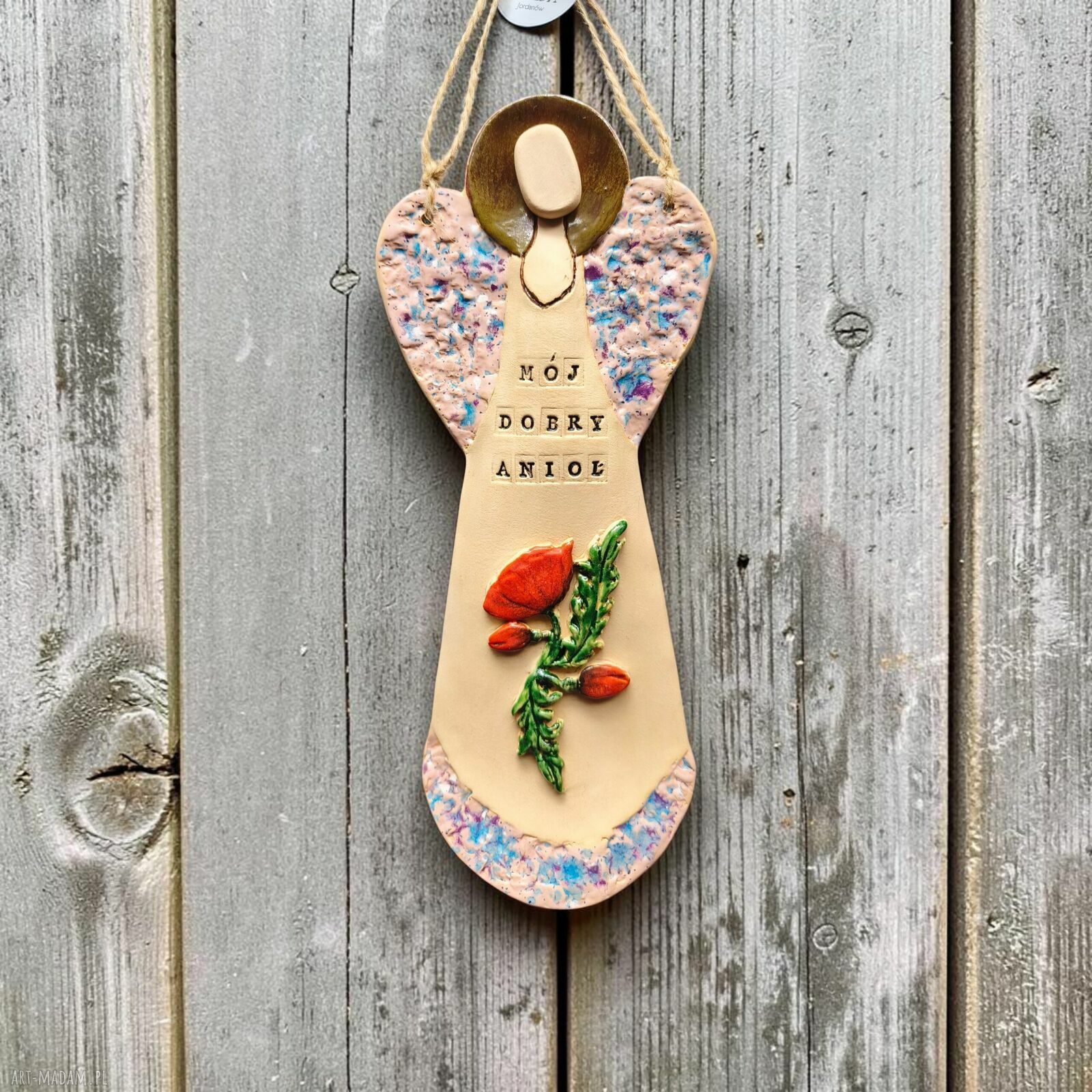Dobry Anioł z napisami - ceramiczny anioł do powieszenia