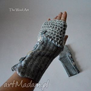 the wool art szare mitenki