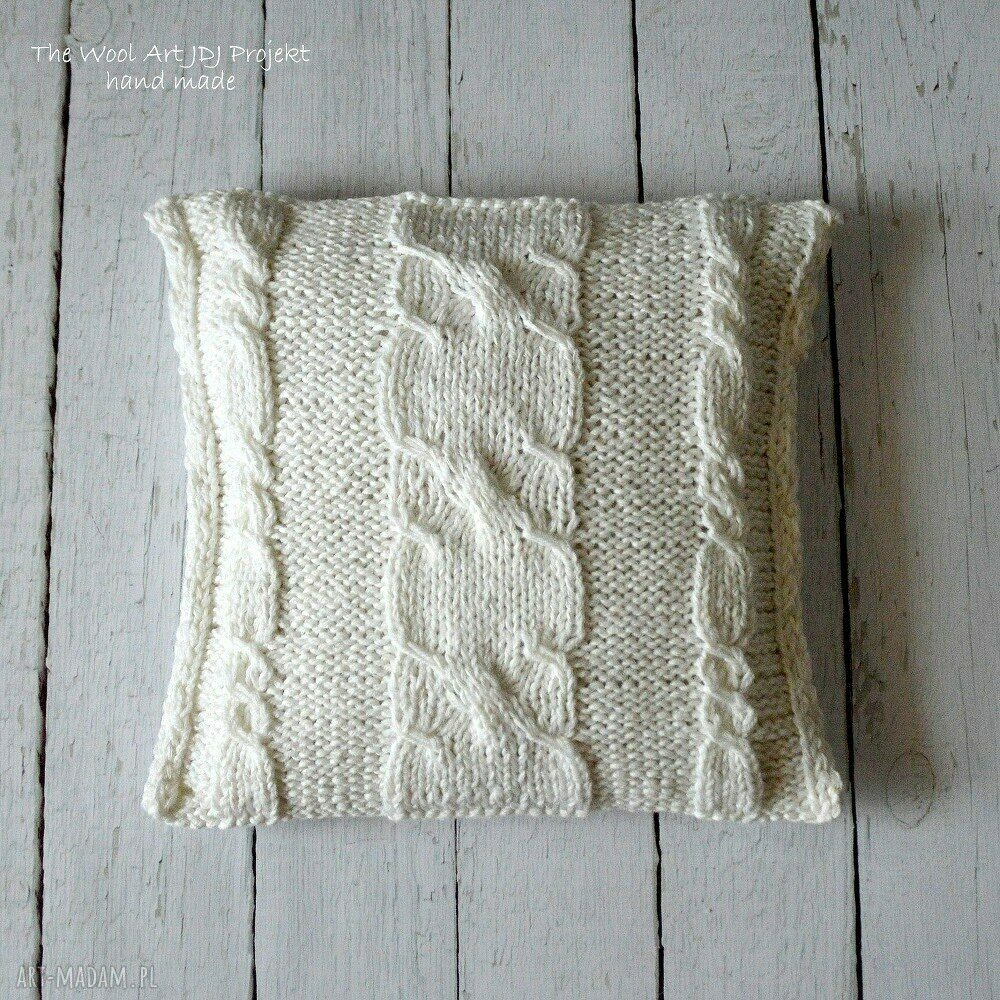 poduszki: dziergana poszewka Handmade
