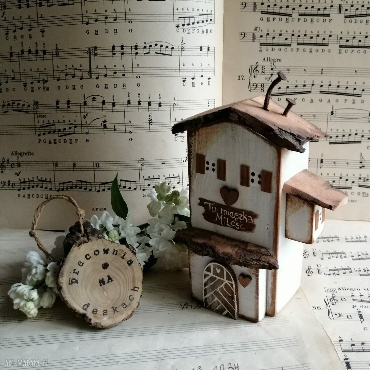 Domek drewniany stojący No 3 - rustykalna ozdoba handmade do postawienia