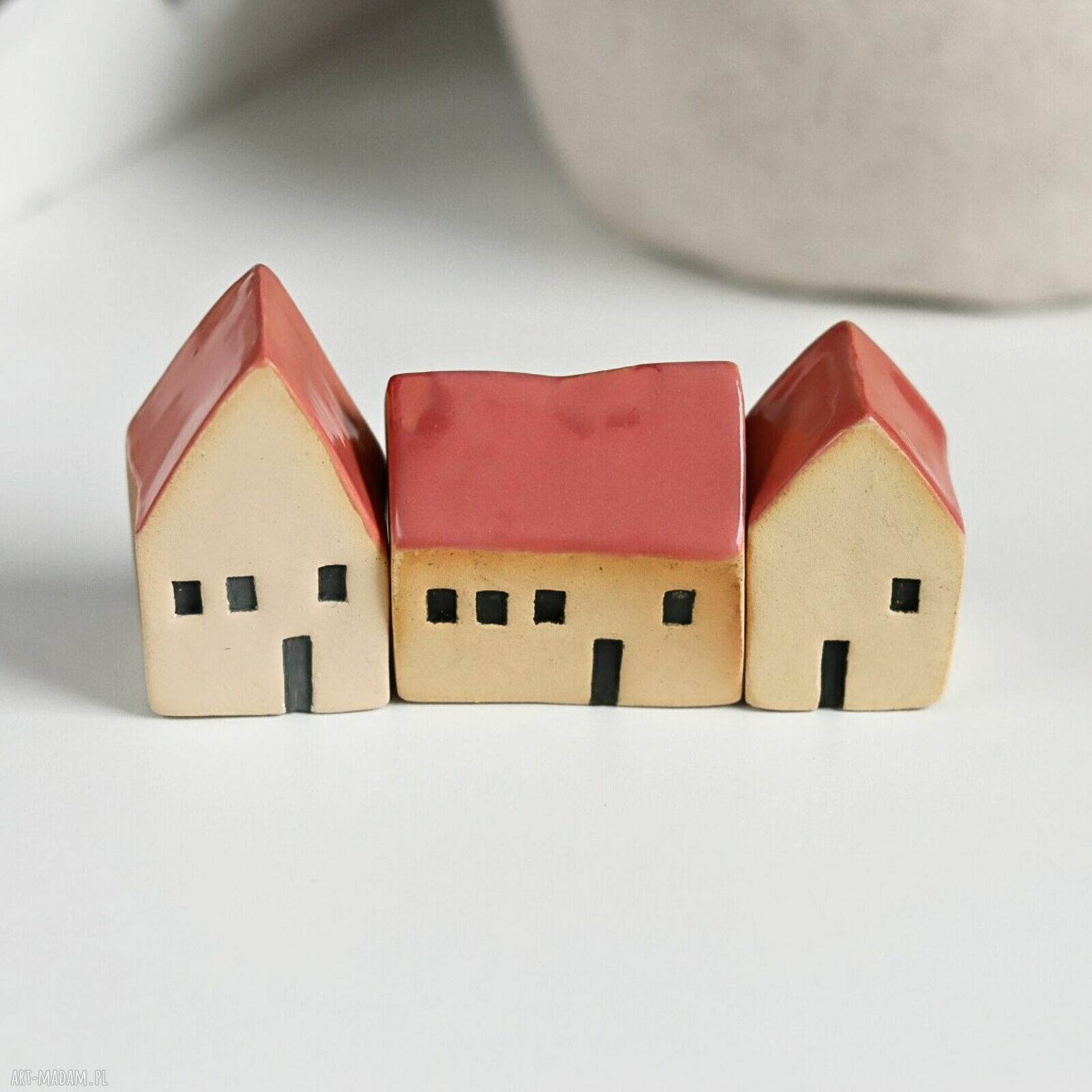 Ręcznie robione ceramiczne domki - zestaw 3 dekoracji