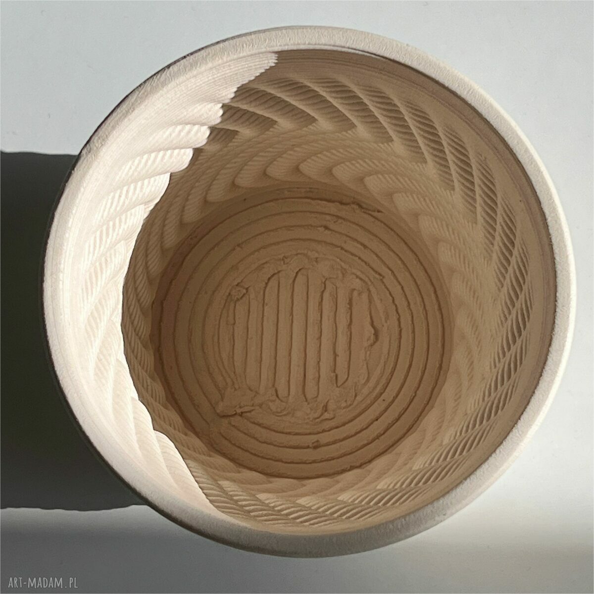 Doniczka ceramiczna - osłonka drukowana 3D z gliny (beż)