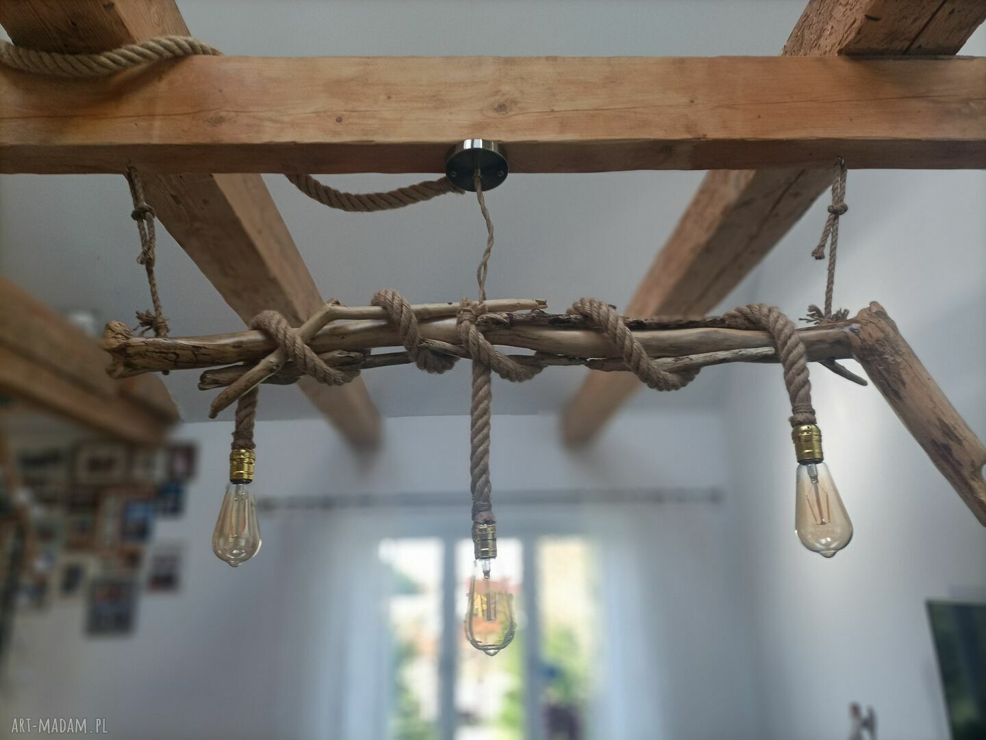 Drewniana lampa wisząca Jaro Blue0 z drewna z morza
