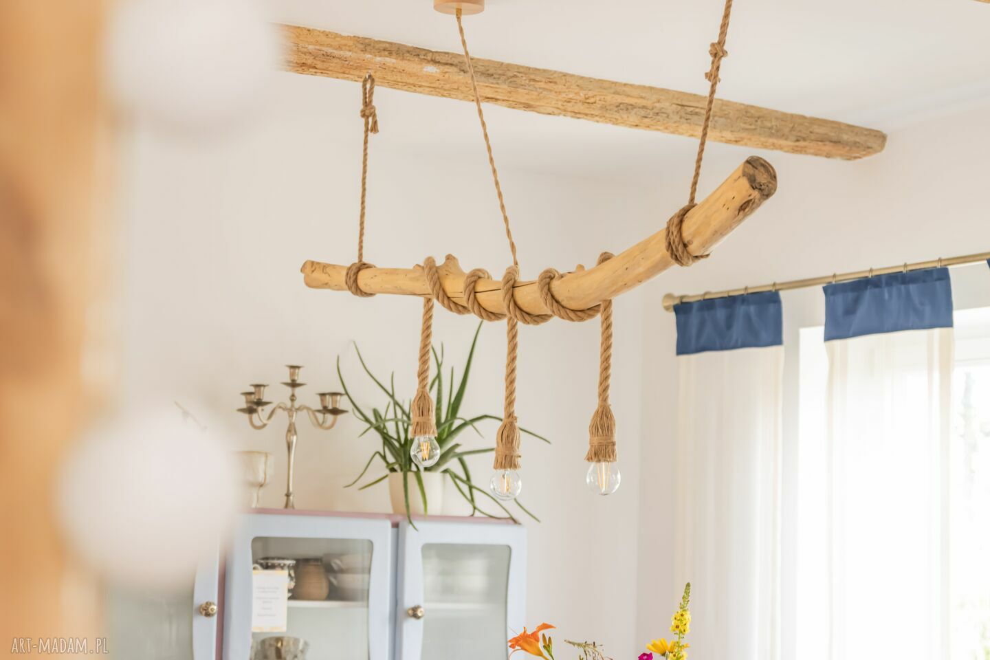 Drewniana lampa wisząca z drewna z morza Jaro Blue0