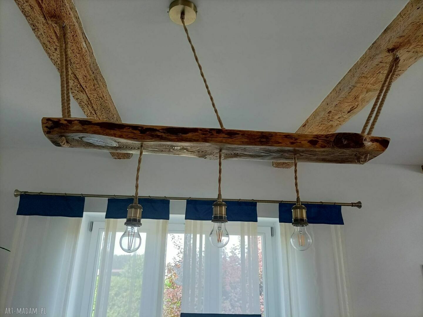 Drewniana lampa wisząca z drewna z morza