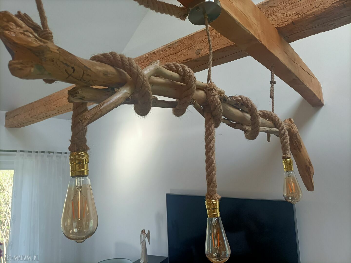 Drewniana lampa wisząca Jaro Blue0 z drewna z morza