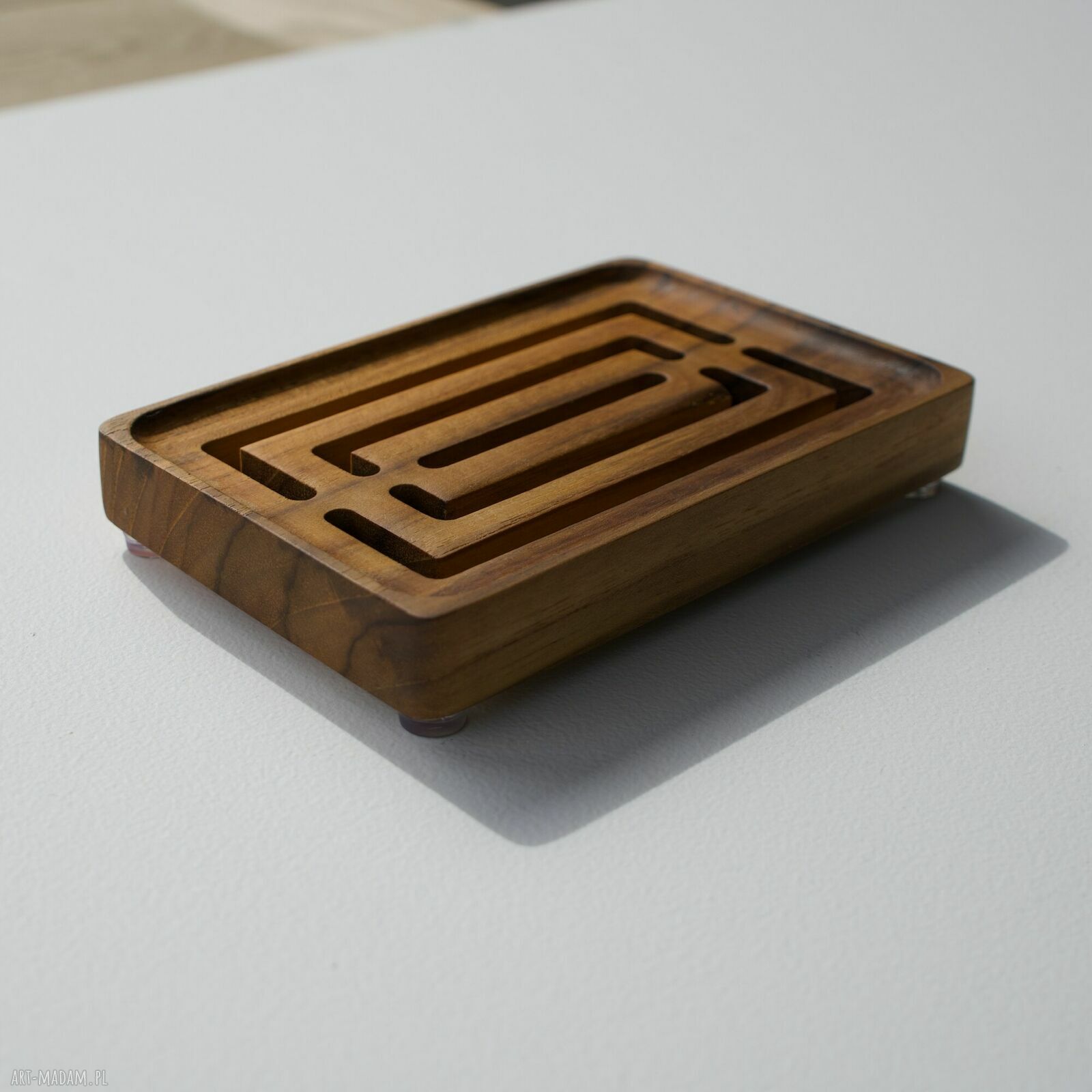 Mydelniczka drewniana teakowa 15 x 10 cm do łazienki