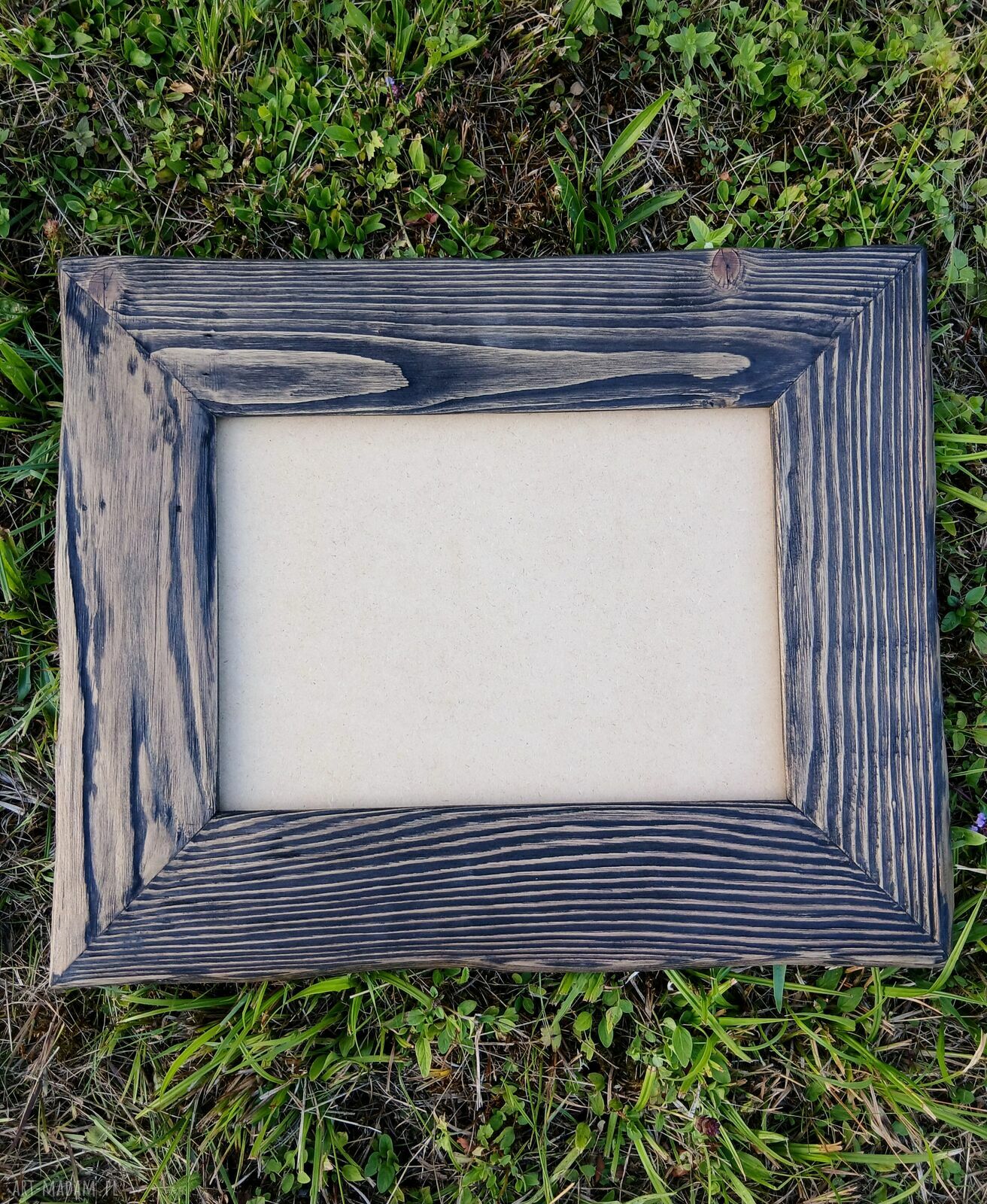 Drewniana rama 25 x 35 cm z charakterem starego drewna
