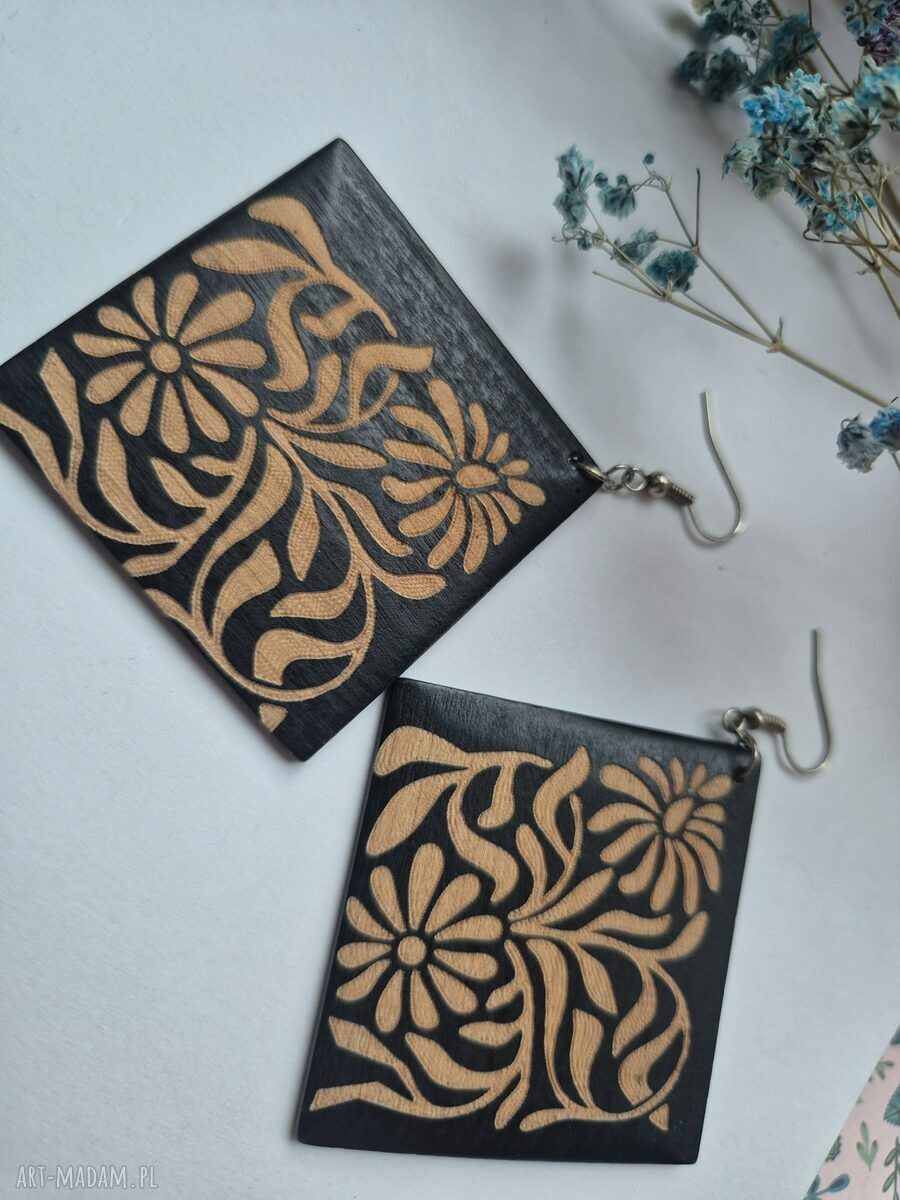 Kolczyki drewniane leciutkie kwadraty - Box X1