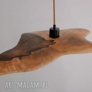 lampa wisząca rzeźbiona z drewna żyrandol klosz z orzecha
