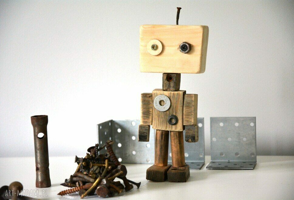 Drewniany robot handmade