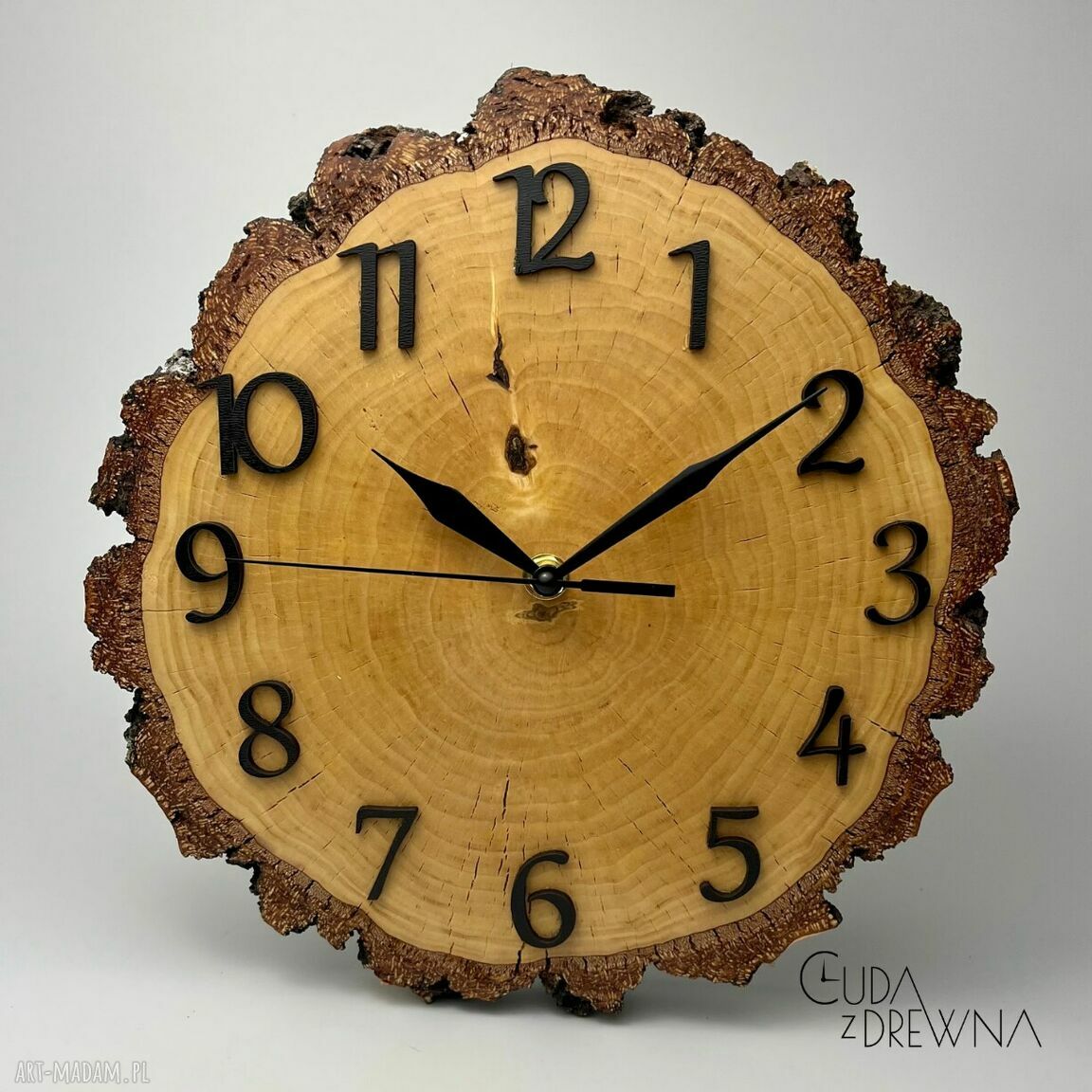 Drewniany zegar z plastra drewna brzozy 30 cm - personalizowany prezent
