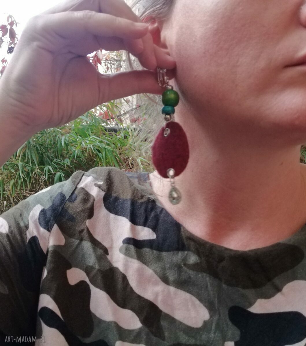 Klipsy drewno i filc Box X1 w stylu boho Frida na klipsach