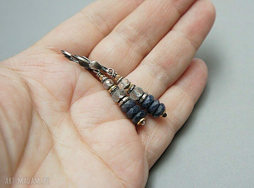  Małe klejnotki vol. 10 / szafiry/ kolczyki hand made