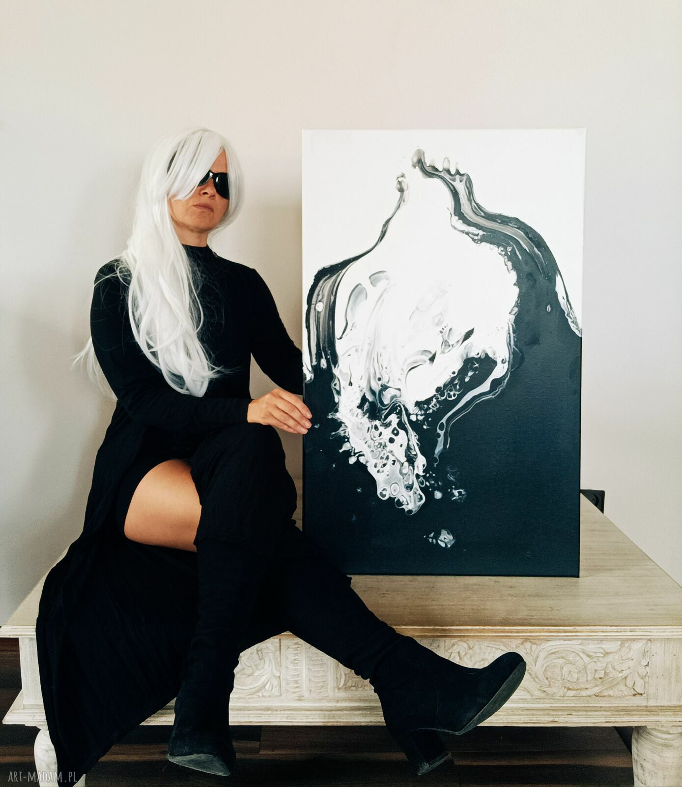 DROWNING 50x80 - ręcznie malowany czarno-biały obraz abstrakcyjny