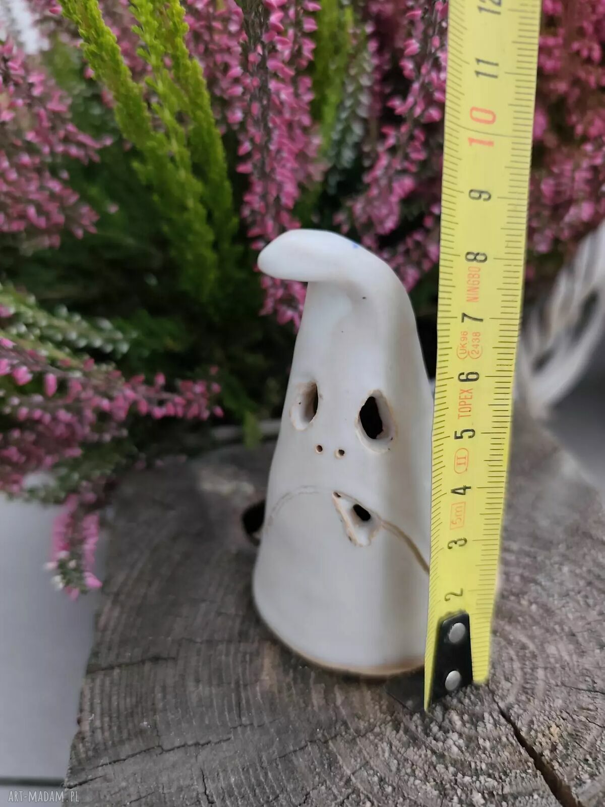 Ceramiczny duch - ręcznie robiona dekoracja domu na Halloween