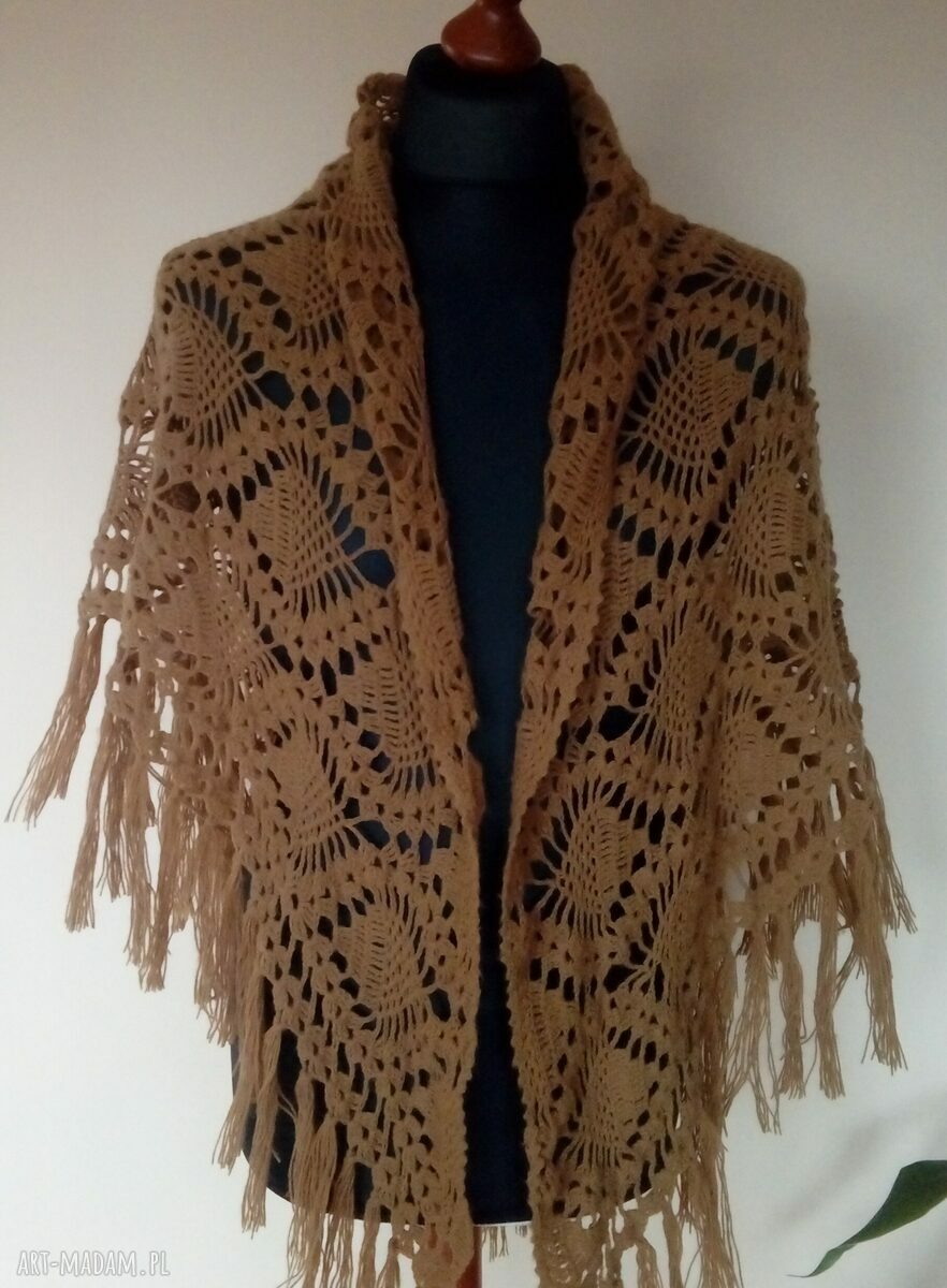 Duża chusta vintage w kolorze ochra - ręcznie szydełkowana z frędzlami