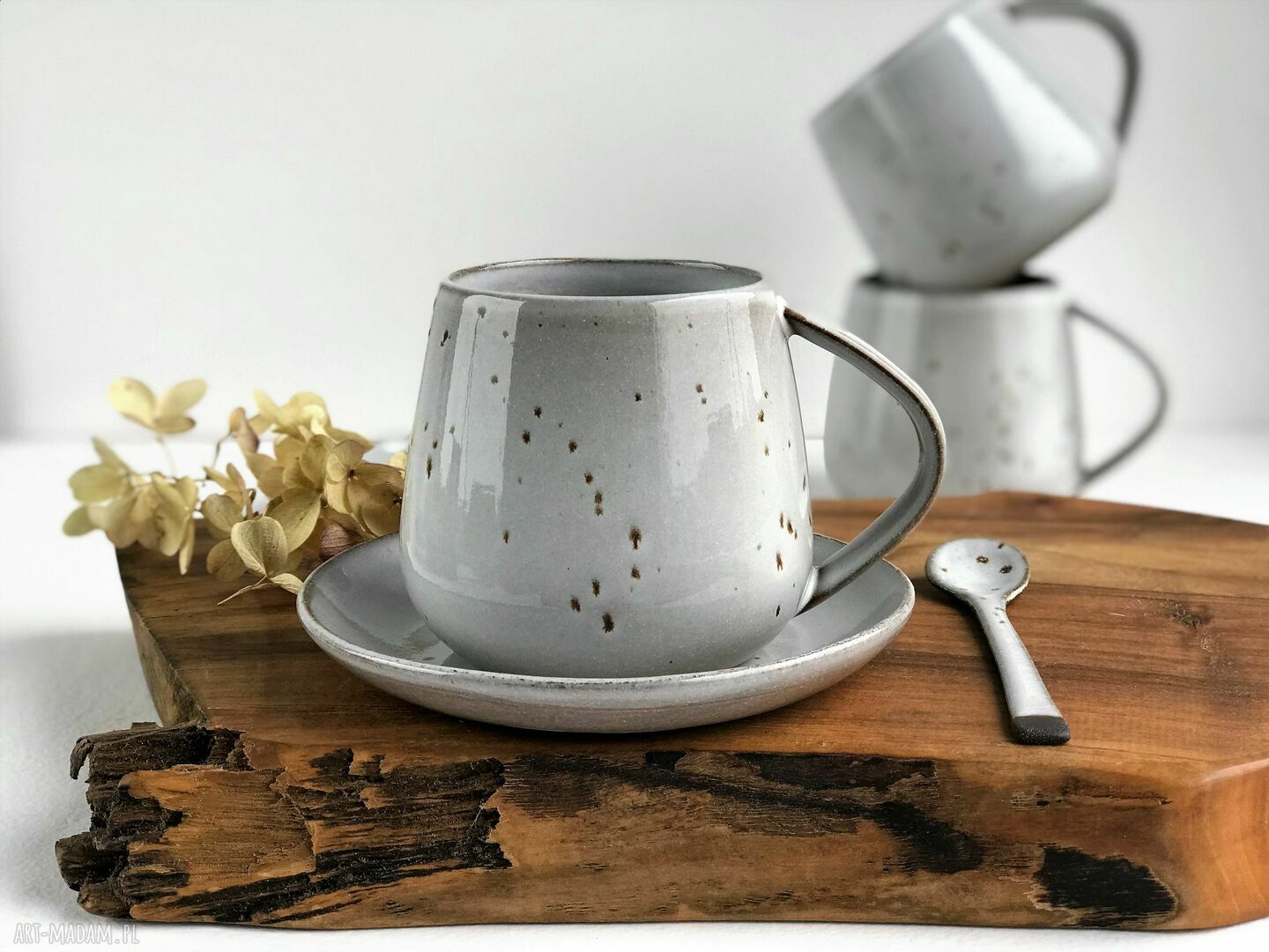 Duża filiżanka / kubek beczułka ze spodkiem - Cappuccino
