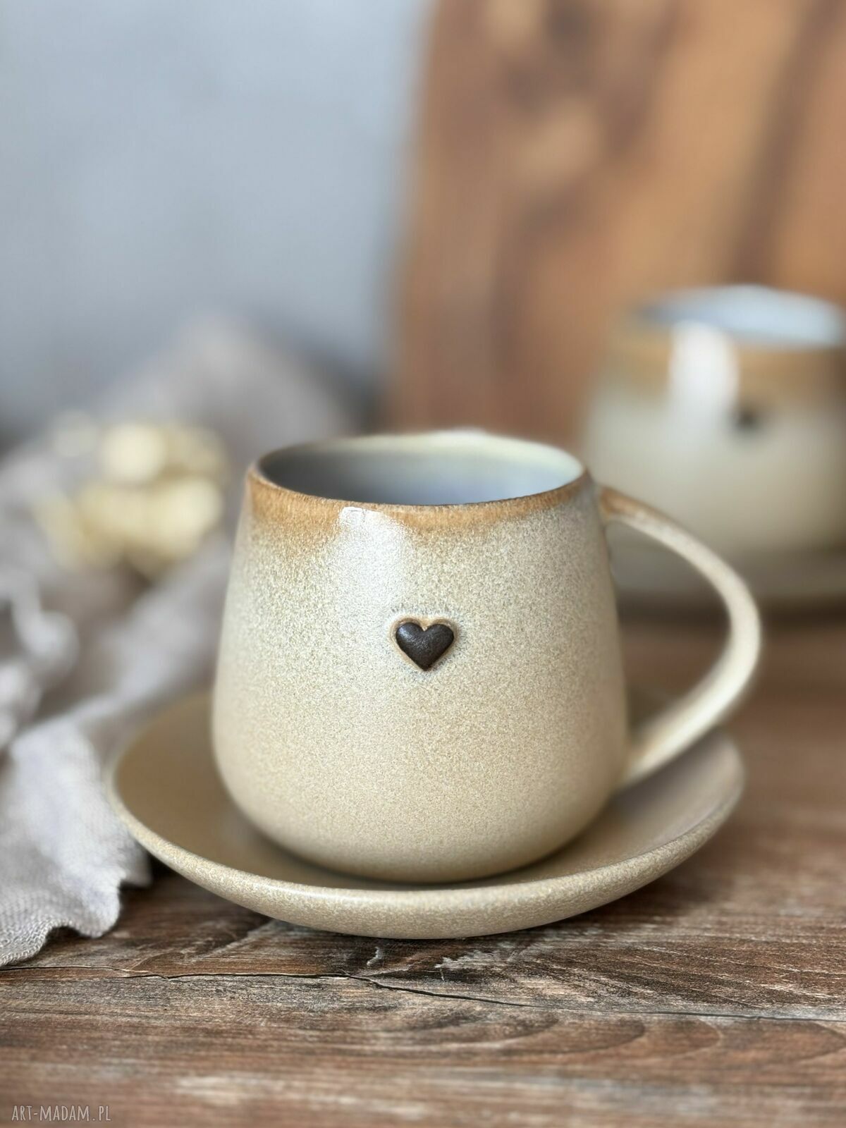 Duża filiżanka-kubek beczułka 320 ml ze spodkiem - Pustynny piach boho