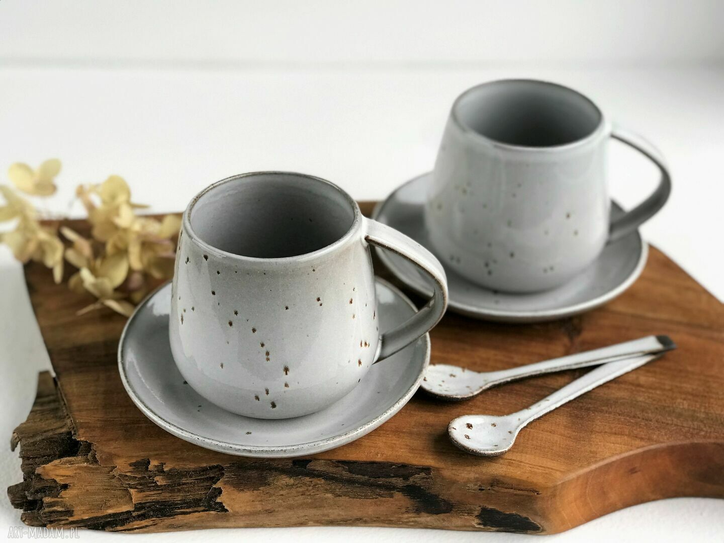 Duża filiżanka / kubek beczułka ze spodkiem - Cappuccino