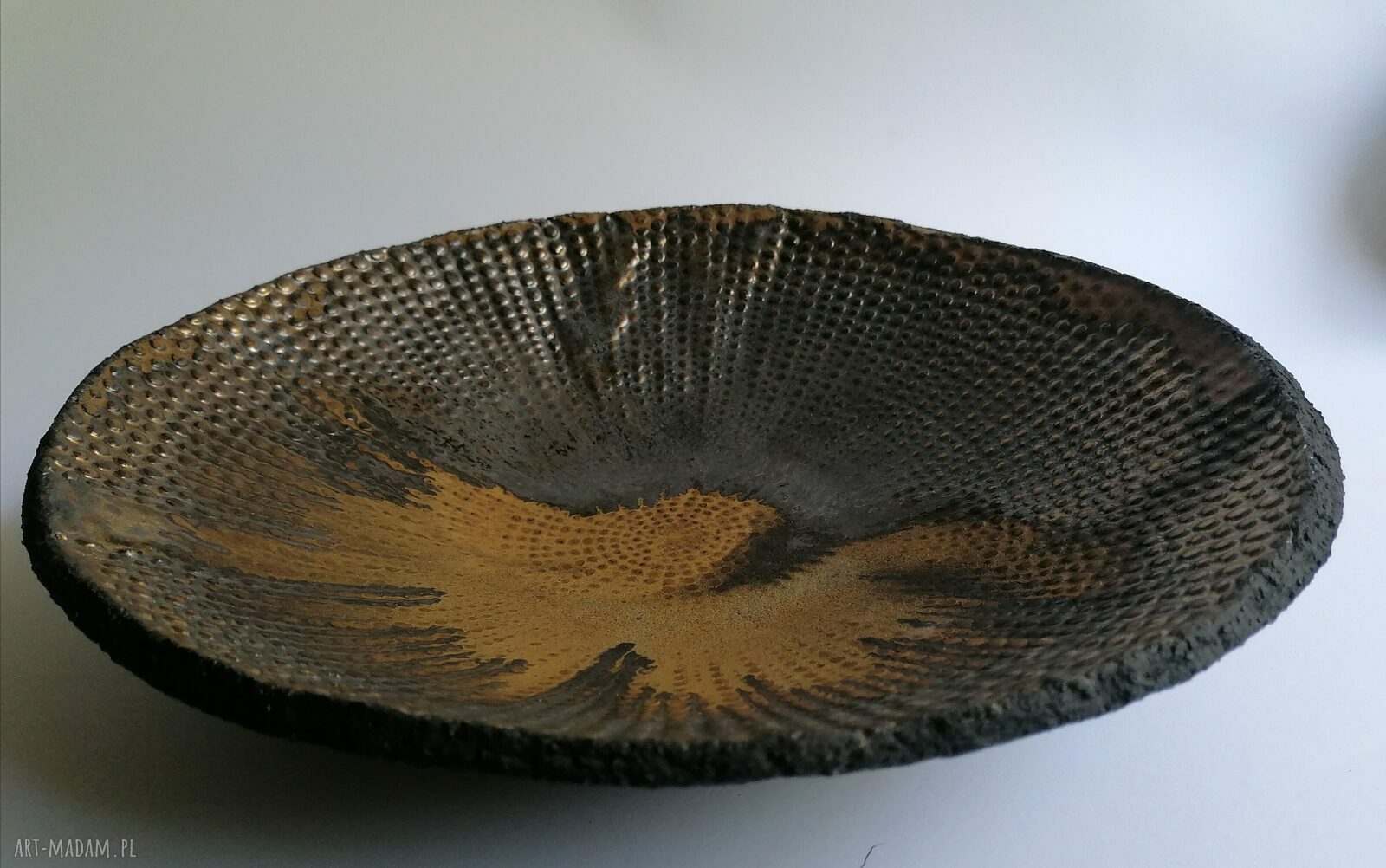 Duża misa ceramiczna "Złoto na Marsie" - ręcznie robiona ceramika