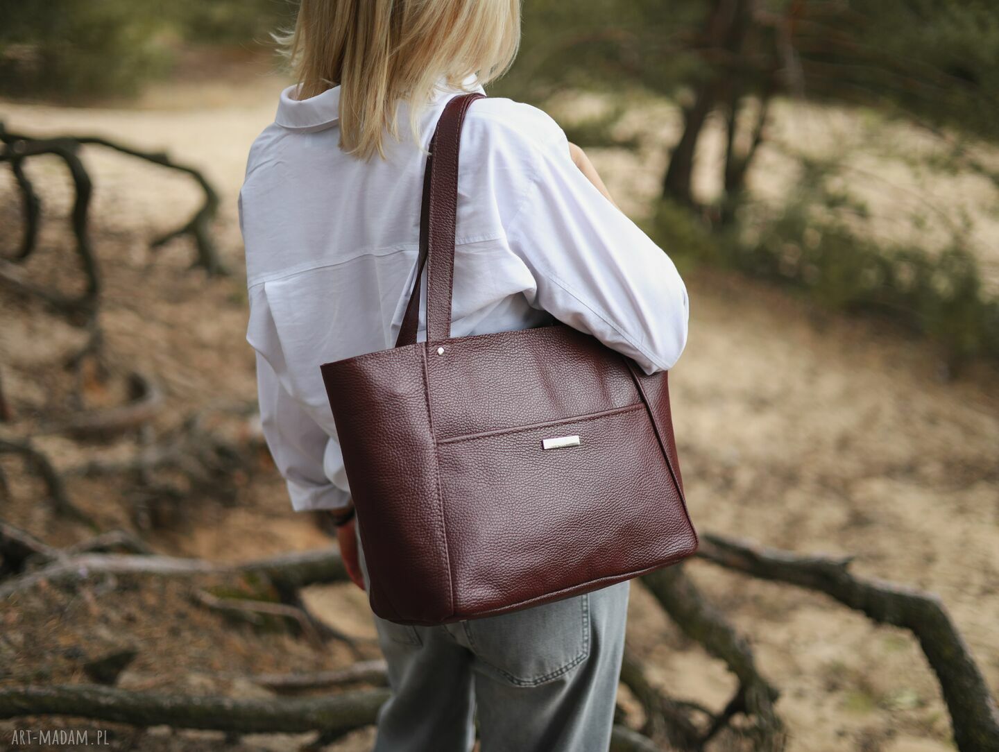 Duża torba ze skóry naturalnej w głębokim bordo - shopperka na ramię Musslico