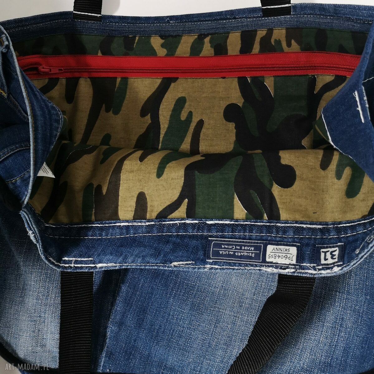 Duża torba na ramię z upcyklingu jeansu JEANS 73 od Majunto
