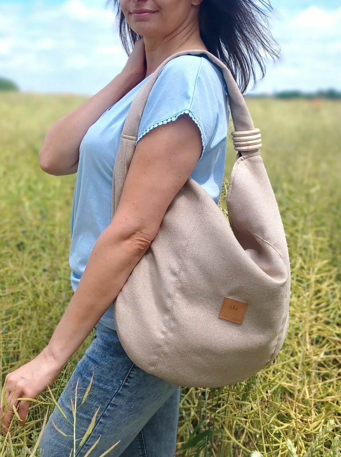 Duża torba worek na ramię z plecionki tapicerskiej - beżowa boho