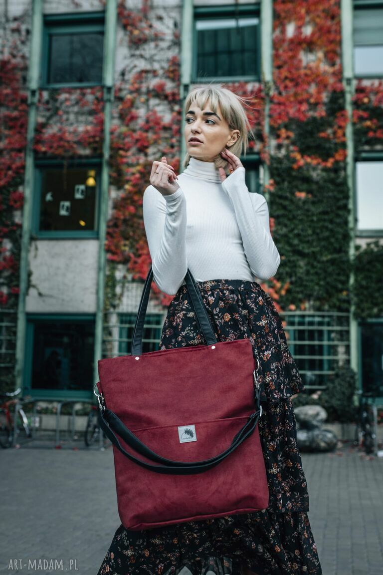 Duża wodoodporna torba bordo z nubuku - na ramię lub na skos