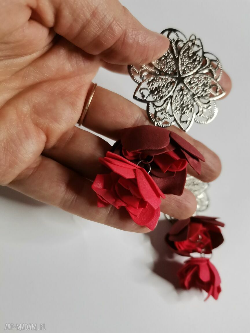 Klipsy duże i lekkie w stylu boho Frida - filigranowe kwiaty i frędzle