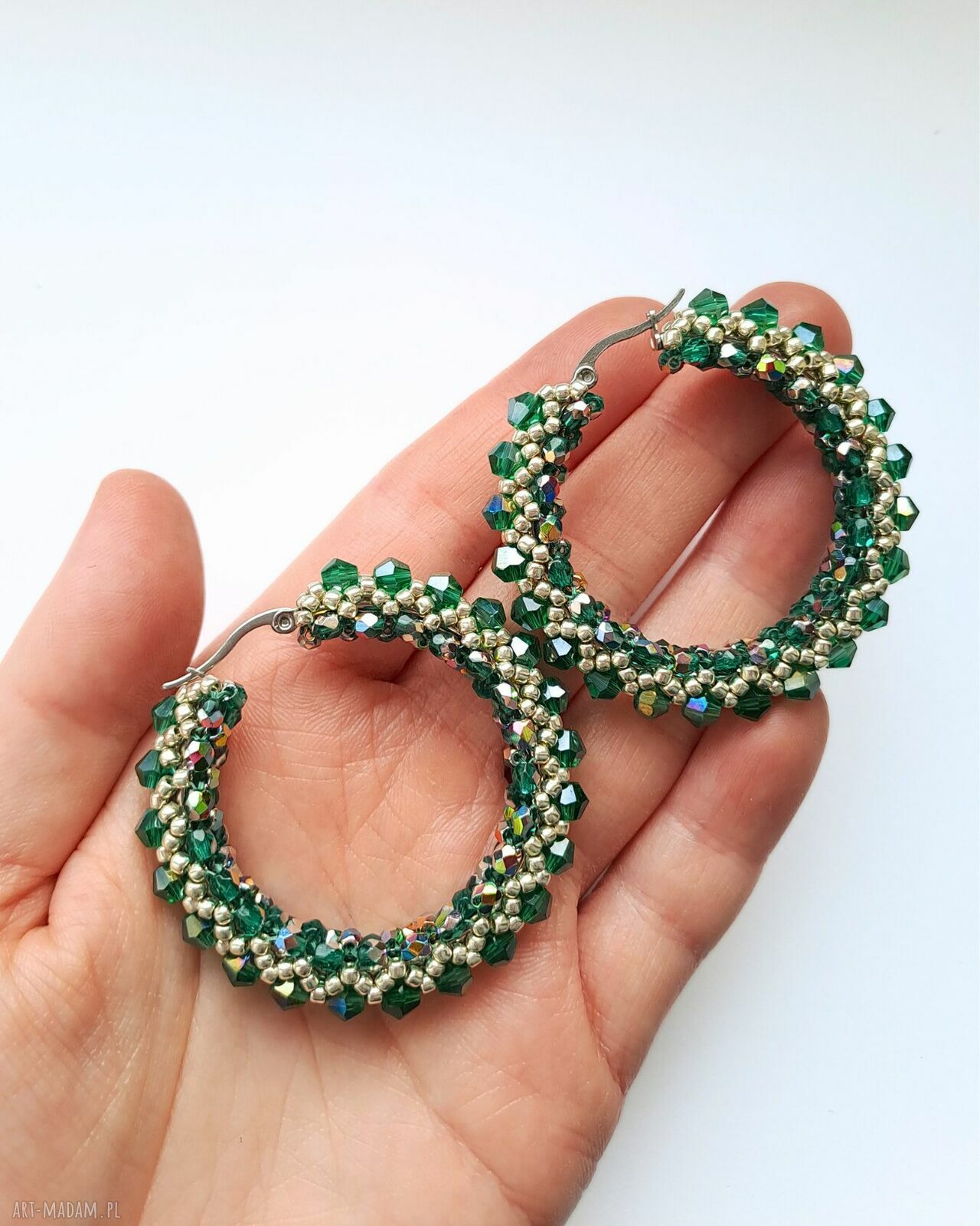 Kolczyki Koła AURA Emerald - szmaragdowa biżuteria na wieczór