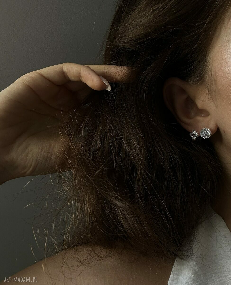 kolczyki: Srebrne kolczyki z dużymi cyrkoniami autorskie