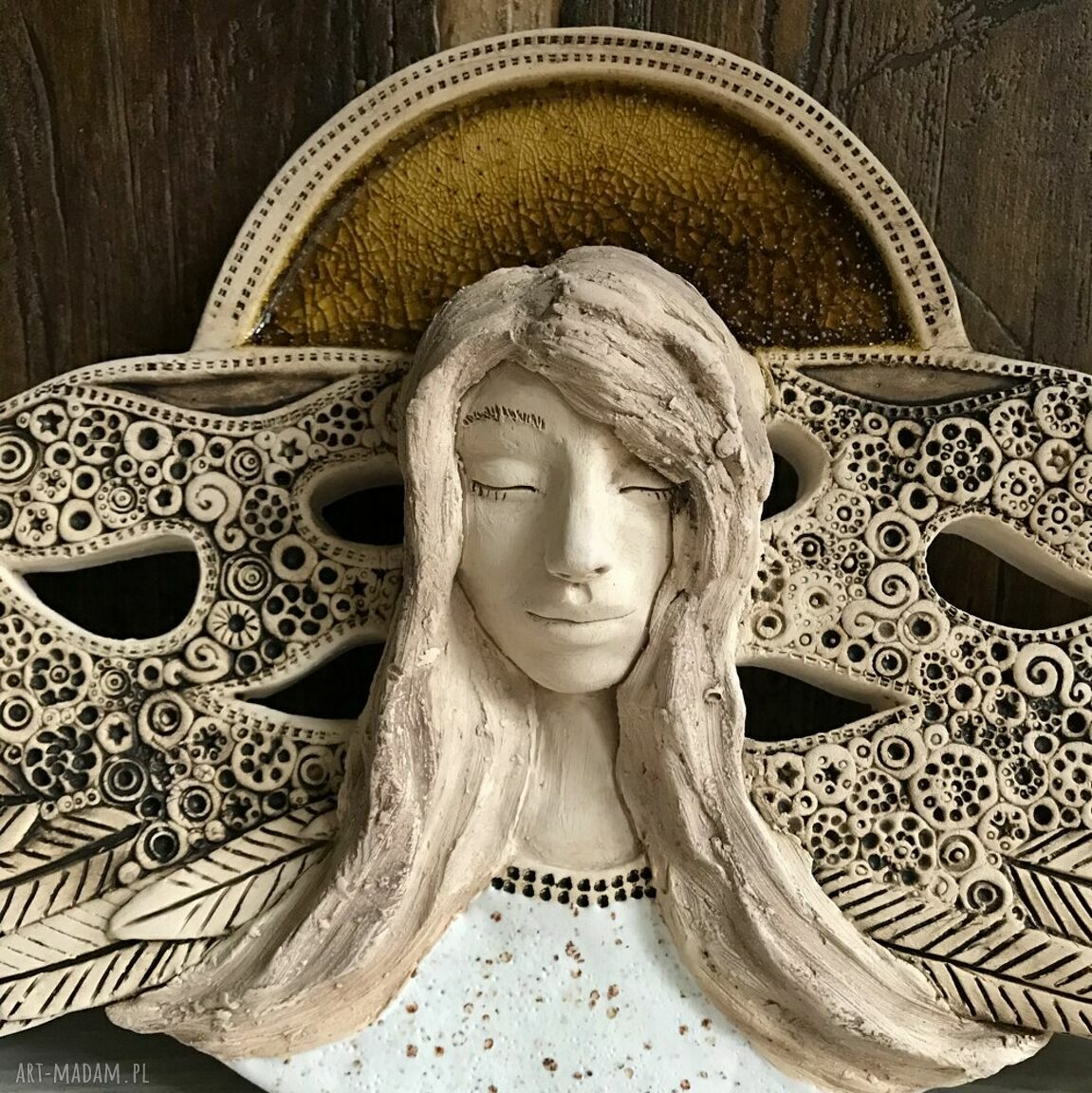 Duży anioł ceramiczny Dadilja - ażurowa dekoracja do domu