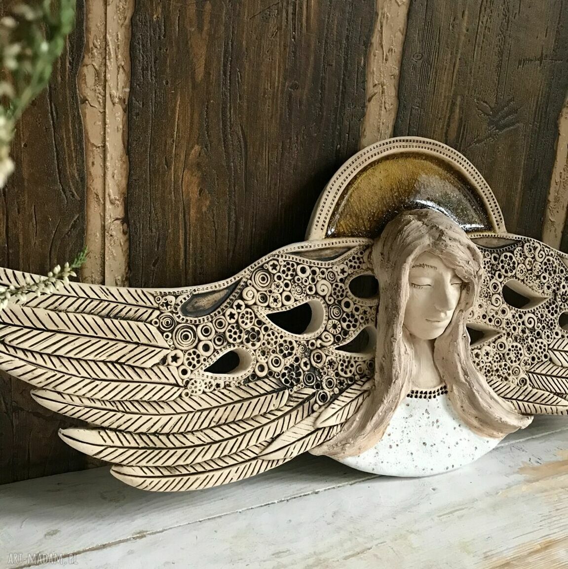 Duży anioł ceramiczny Dadilja - ażurowa dekoracja do domu