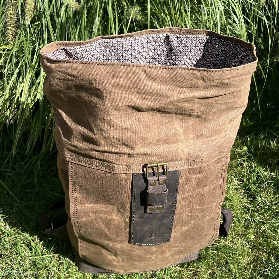 plecaki: Duży brązowy rolowany plecak z bawełny woskowanej i skóry Vintage. ręczne