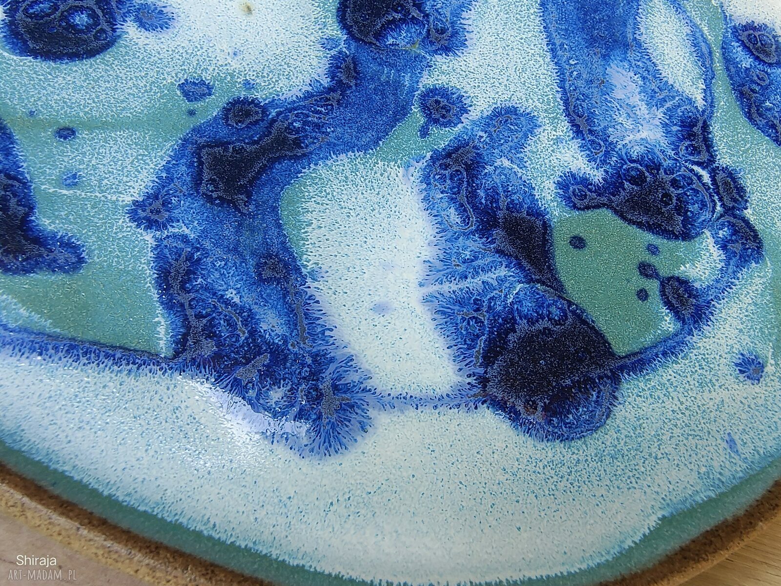 Duży ceramiczny talerz C866 Shiraja - 25 cm do serwowania i fotografii kulinarnej