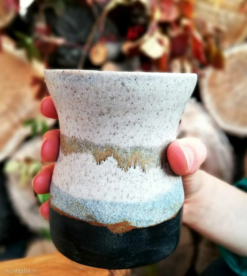 Duży ceramiczny kubek kamionkowy 300 ml - ręcznie robiona czarka GAIA