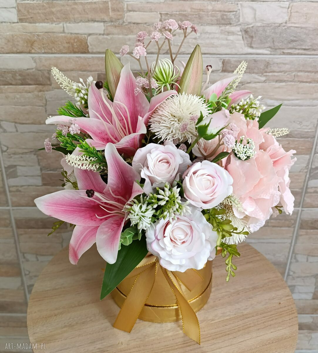 Duży złoty flowerbox z liliami - ręcznie robiona dekoracja do wnętrz