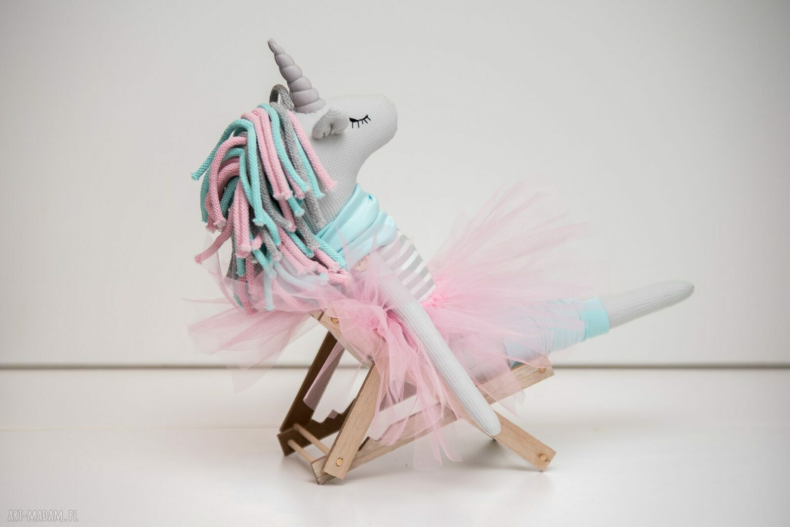 Duży Jednorożec UNICORN