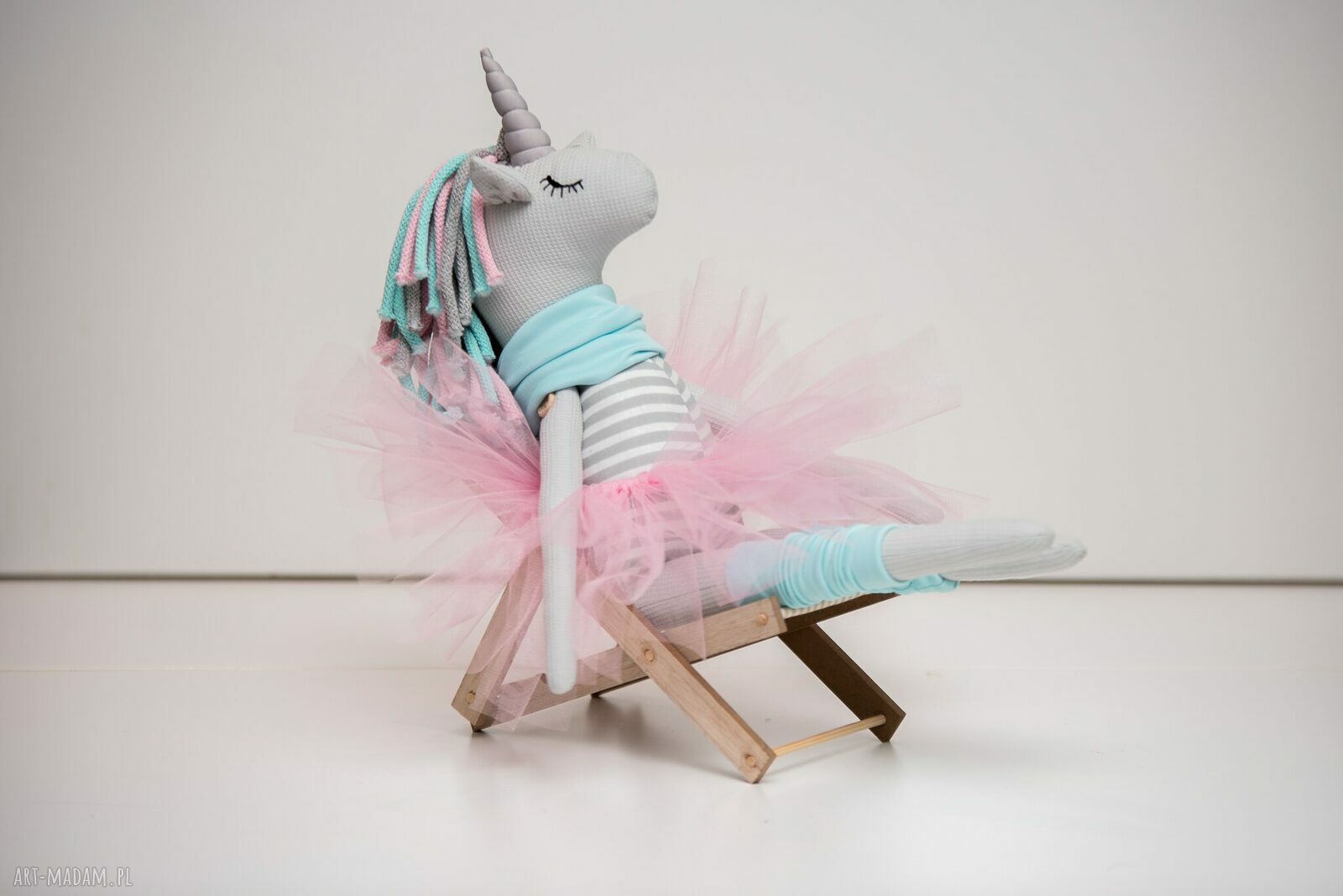 Duży Jednorożec UNICORN