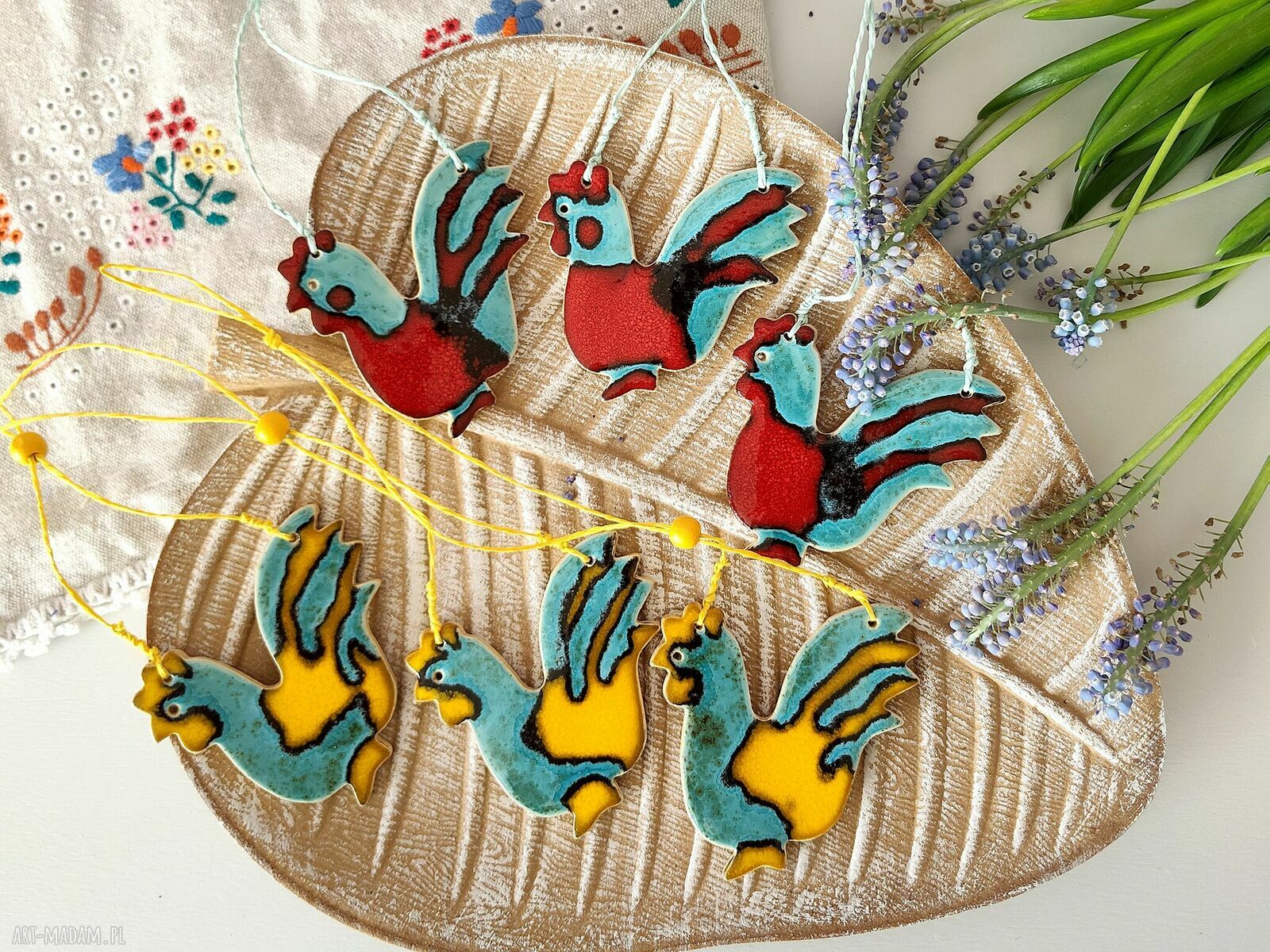 Duży kogucik ceramiczny folk - ozdoba wisząca na sznurku