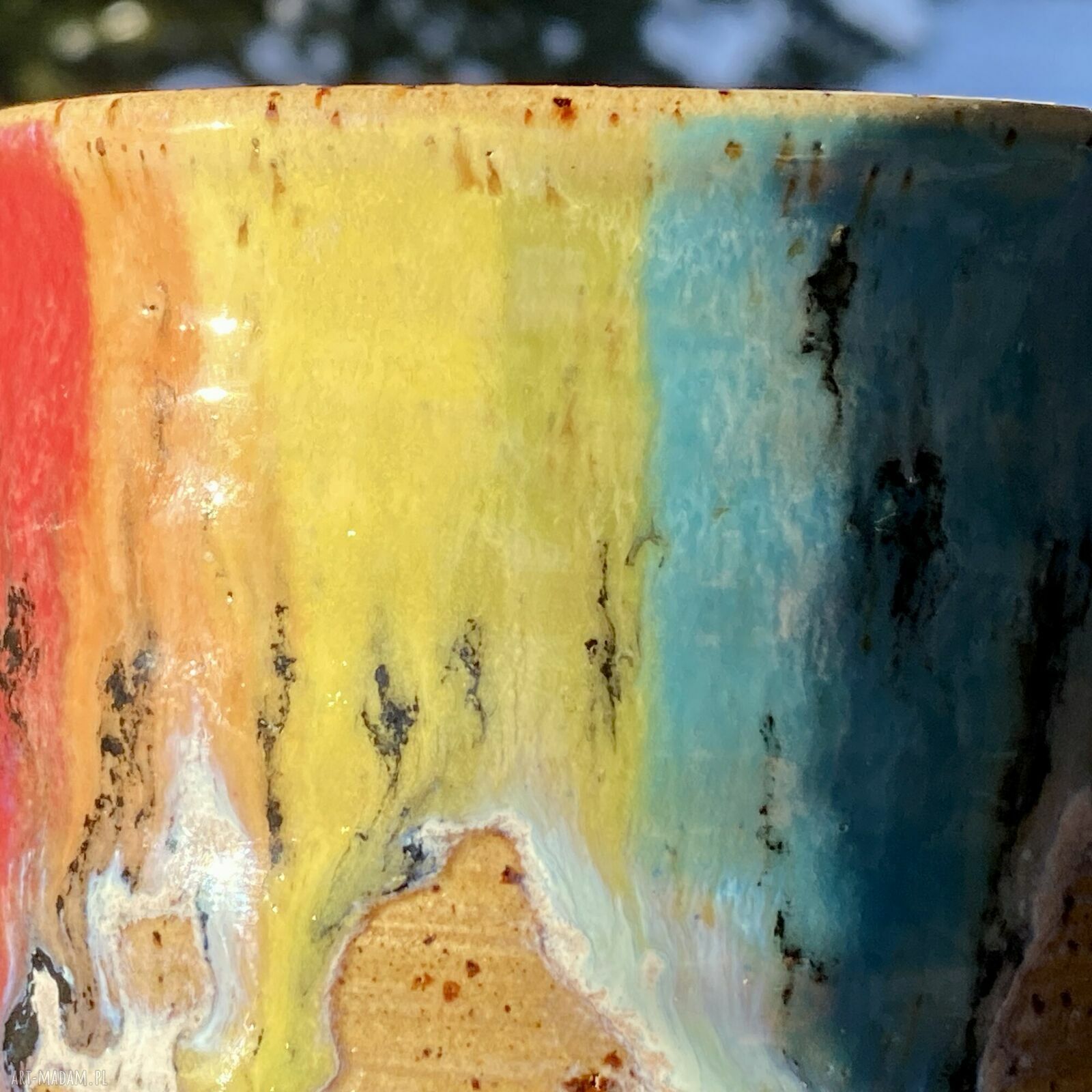 Duży kolorowy kubek ceramiczny 450 ml - podpórka pod kciuk