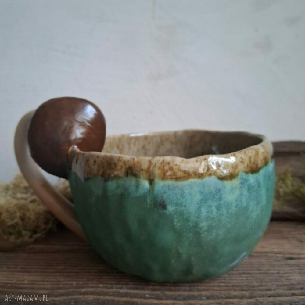 Duży kubek ceramiczny „Grzyb” - prezent dla grzybiarza (450 ml)