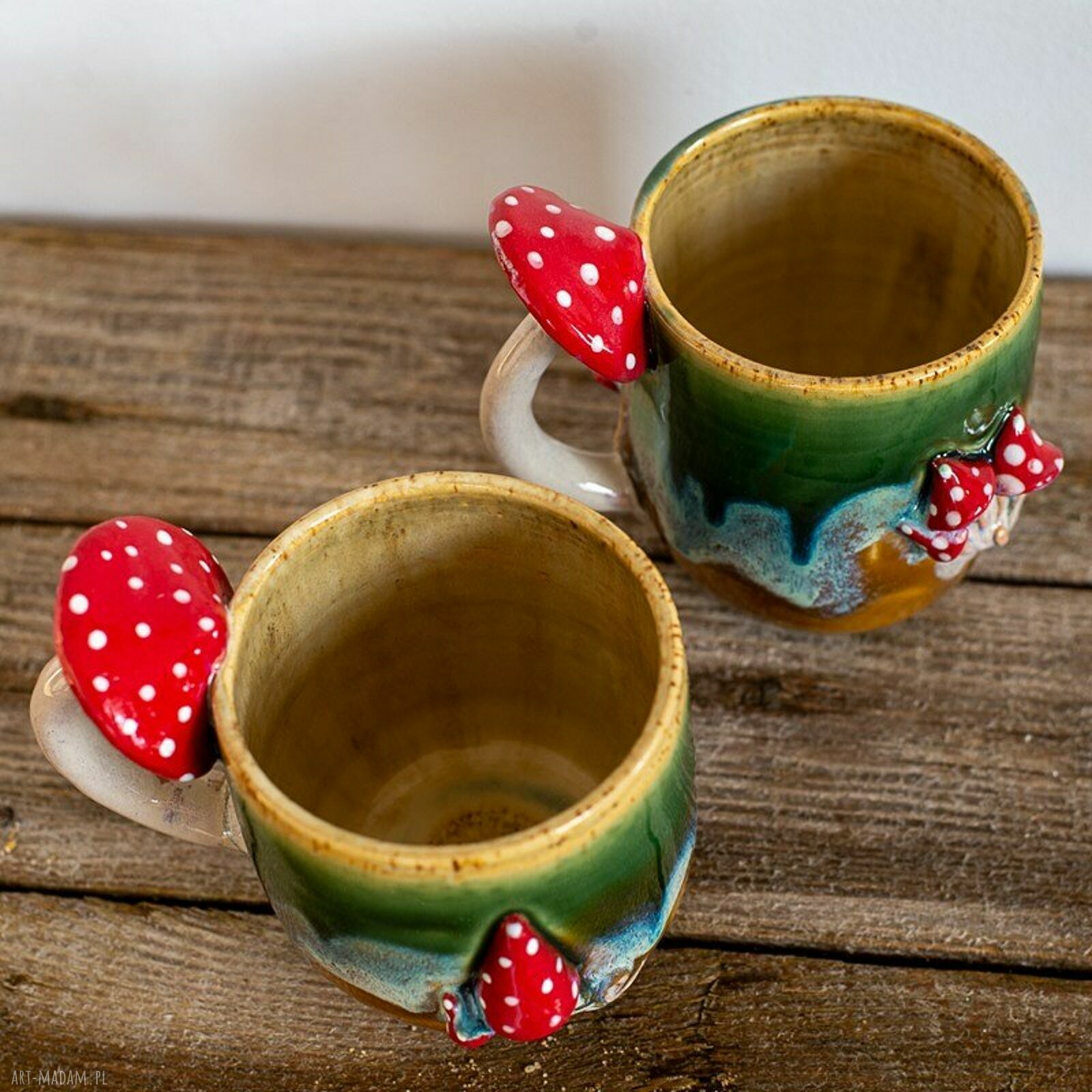 Duży kubek z Muchomorem handmade - Miodna łąka, ok. 490 ml