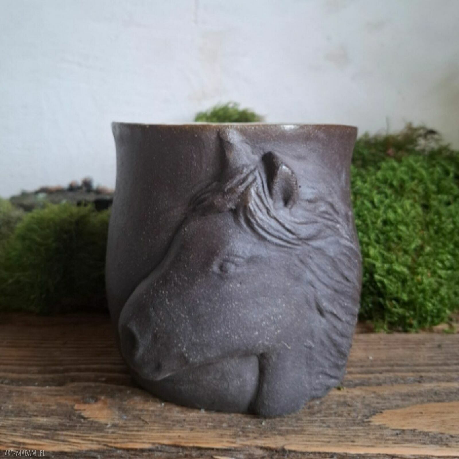 Duży kubek ceramiczny z koniem - ręcznie robiony, 500 ml