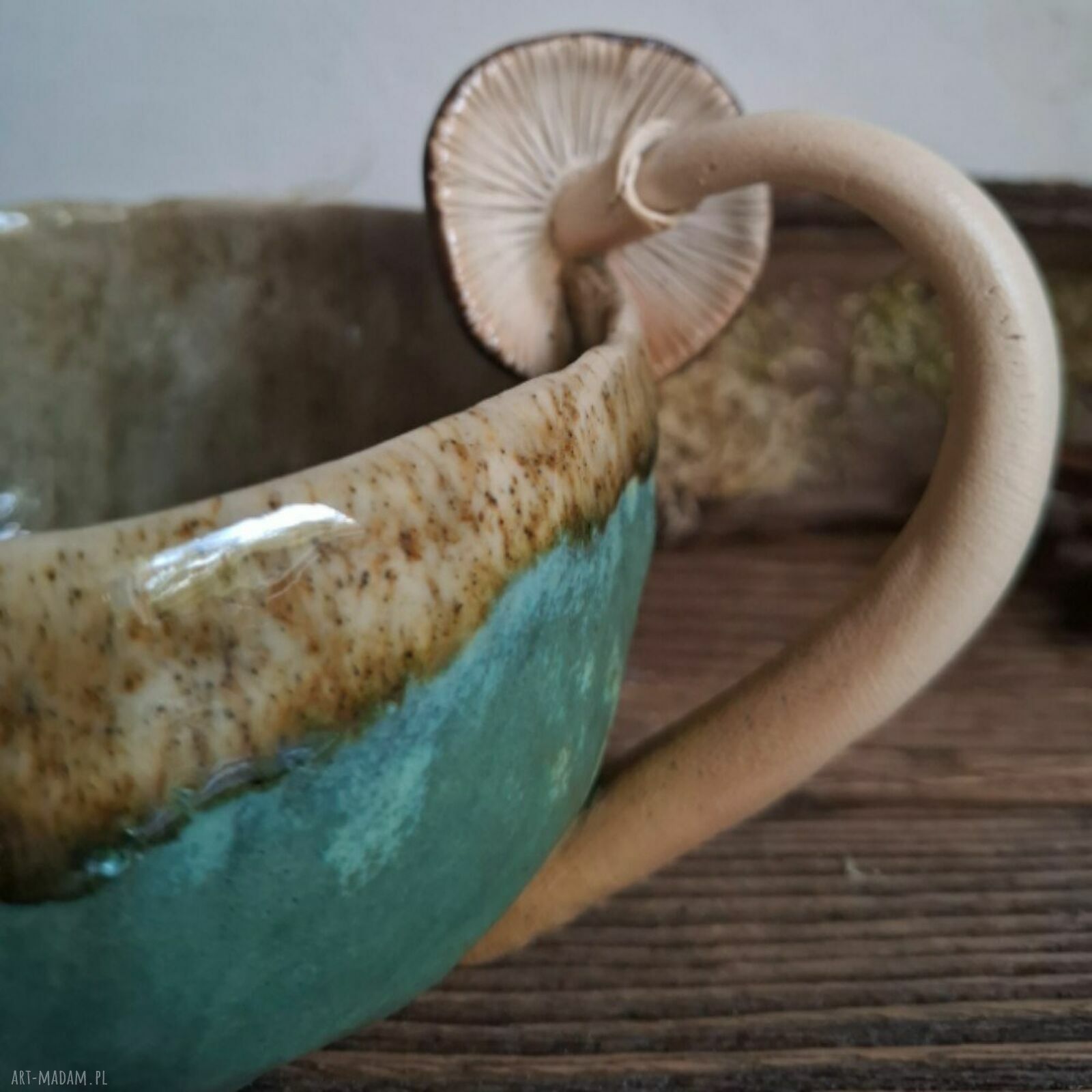 Duży kubek ceramiczny „Grzyb” - prezent dla grzybiarza (450 ml)