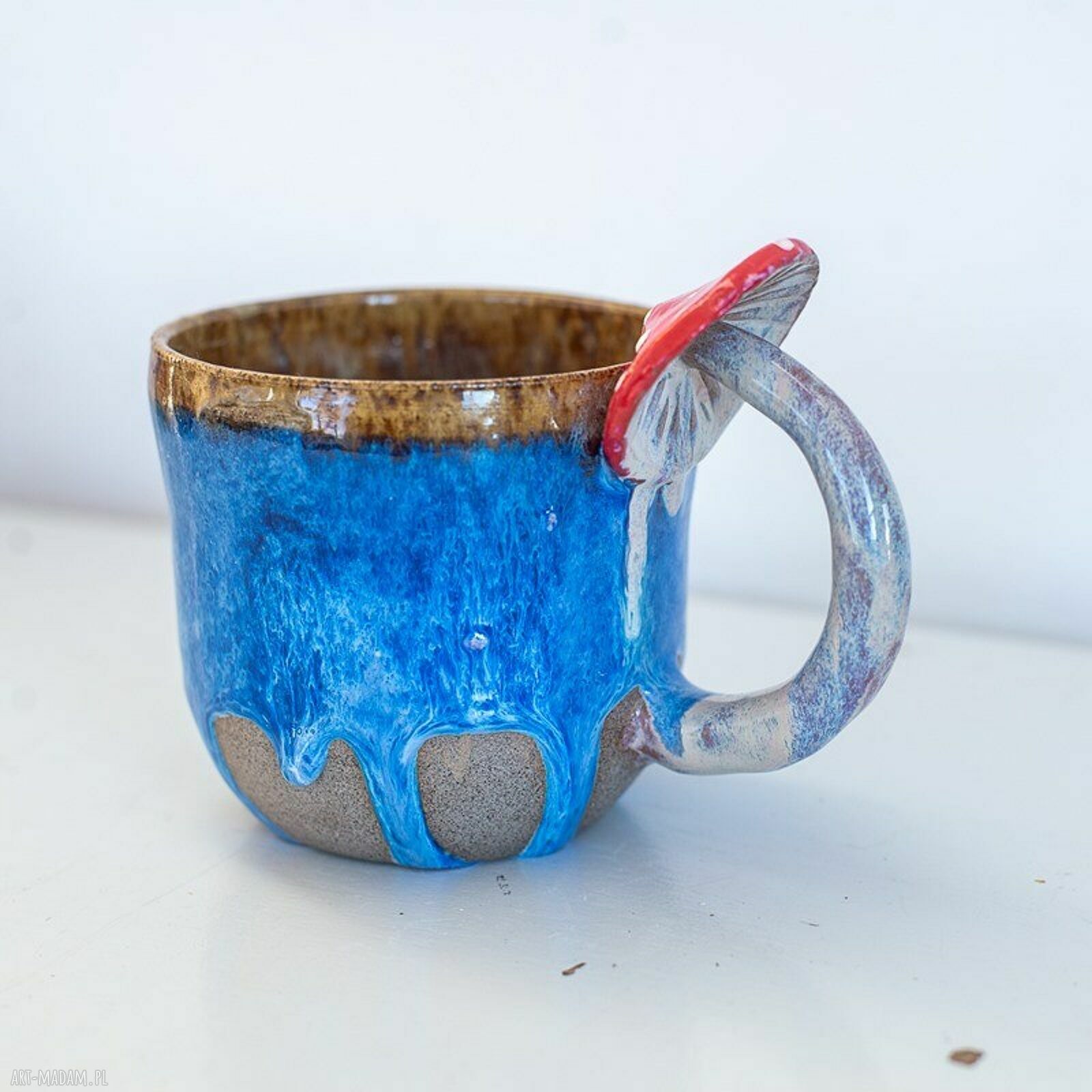 Duży kubek ceramiczny z muchomorem Lava Blue 430 ml