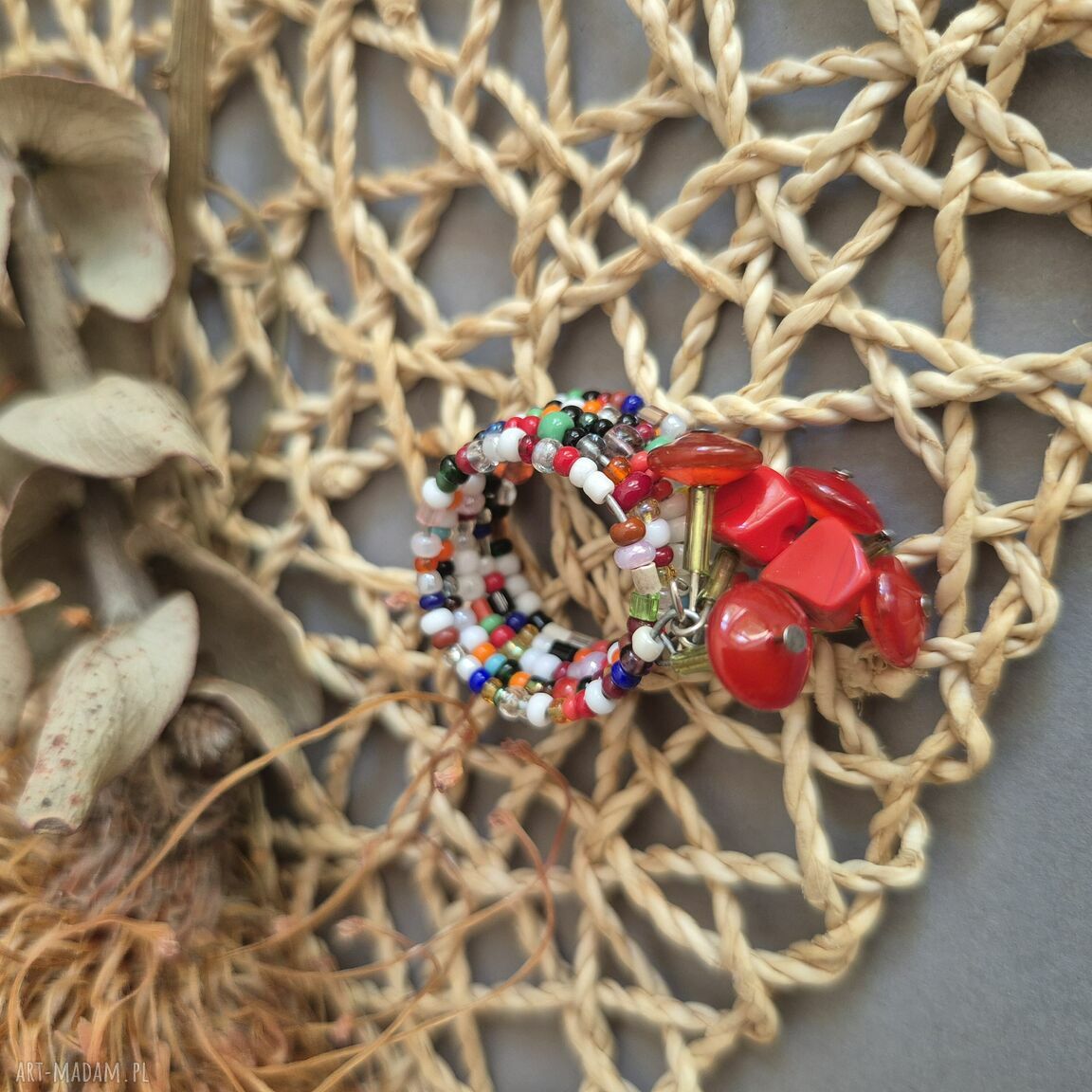 Duży pierścionek regulowany box w1 boho folk - czerwony